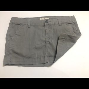 Hollister mini skirt size 1